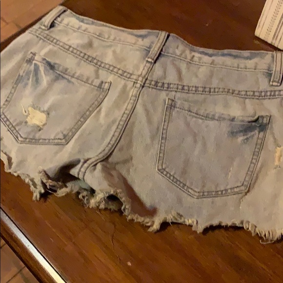 Free People slouch shorts! - Picture 5 of 7